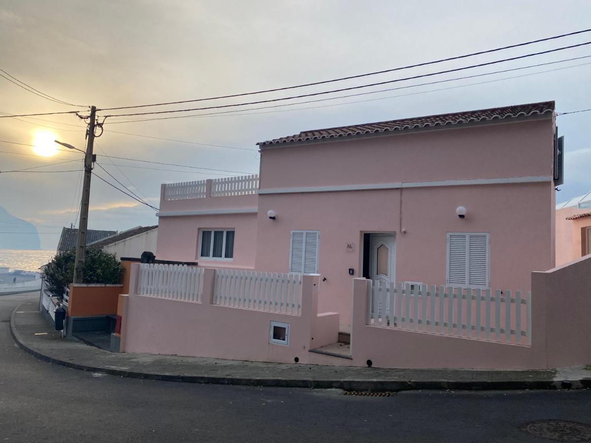 Casa Da Ribeira - Mosteiros Mosteiros  Exterior photo